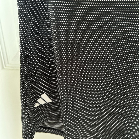 New Women’s Adidas Black with White Dot Print Golf Polo Shirt😎🏌️♀️⛳️ - Picture 5 of 12